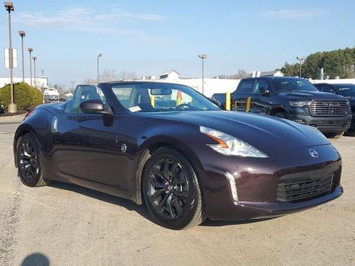 2017 Nissan 370Z Touring