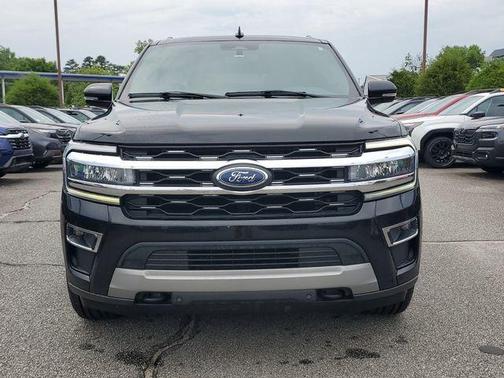 Black 2022 Ford Expedition Limited