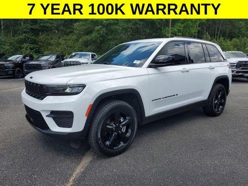 2022 Jeep Grand Cherokee Altitude