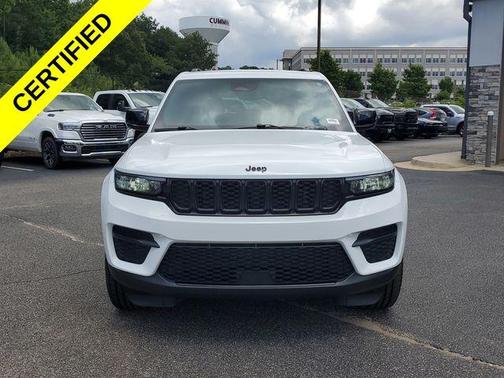 2022 Jeep Grand Cherokee Altitude