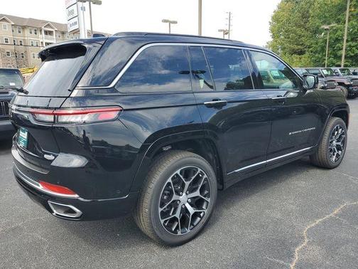 2025 Jeep Grand Cherokee Summit
