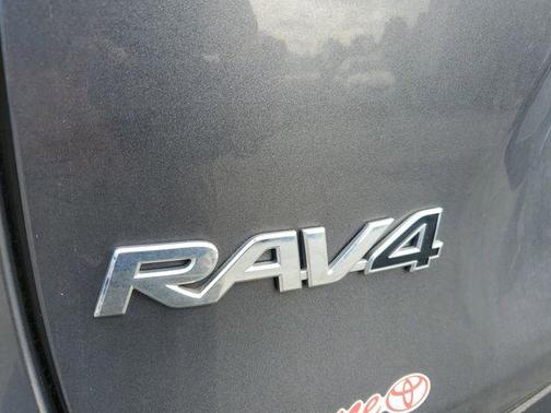 2022 Toyota RAV4 Hybrid XSE