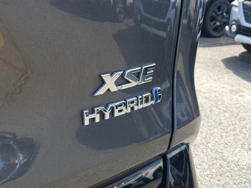 2022 Toyota RAV4 Hybrid XSE
