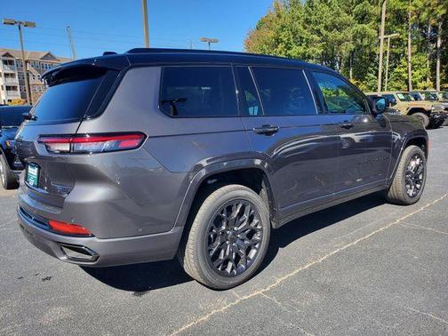 2025 Jeep Grand Cherokee L Summit