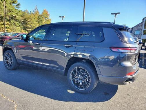 2025 Jeep Grand Cherokee L Summit