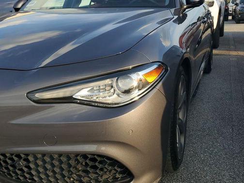 2017 Alfa Romeo Giulia Base