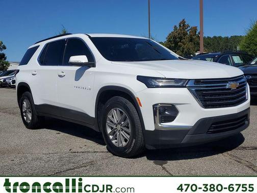 2023 Chevrolet Traverse LT Cloth