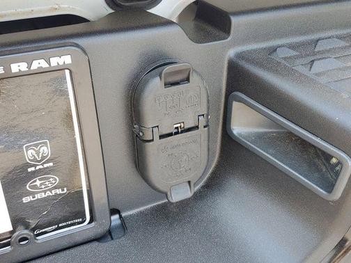 2025 RAM 2500 Tradesman