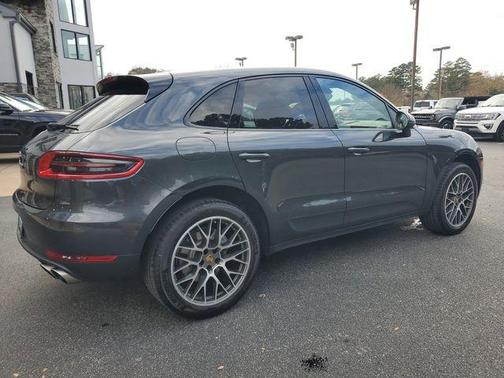 2017 Porsche Macan S