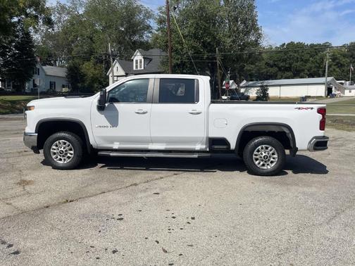 2024 Chevrolet Silverado 2500 LT