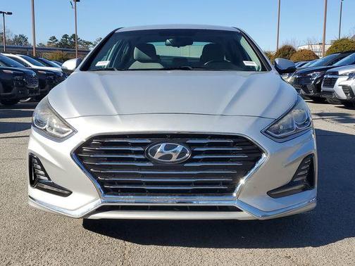 2018 Hyundai SONATA SEL