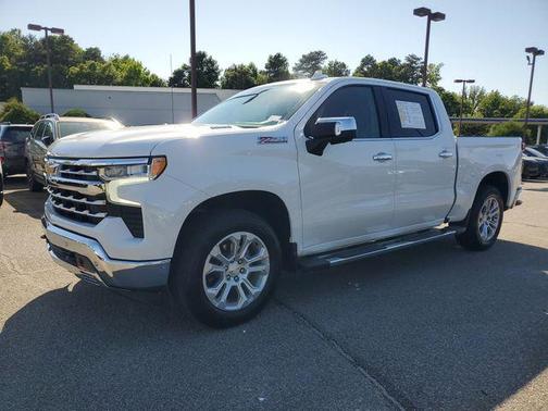 Summit White 2022 Chevrolet Silverado 1500 LTZ