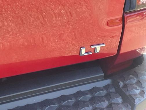 Radiant Red 2023 Chevrolet Colorado LT
