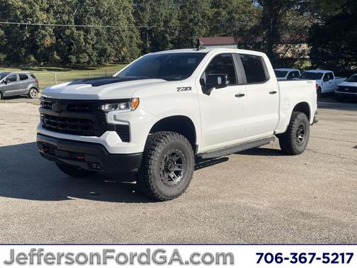2025 Chevrolet Silverado 1500 LT Trail Boss