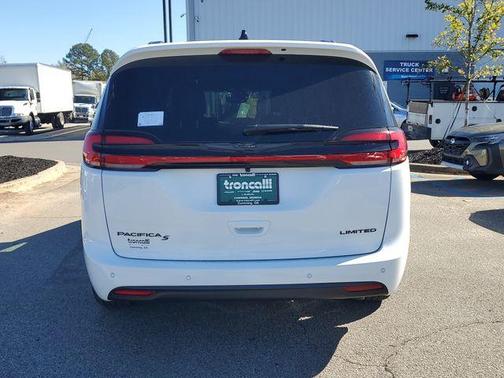 2026 Chrysler Pacifica Limited