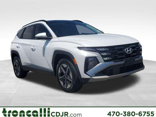 White Pearl 2025 Hyundai TUCSON Hybrid SEL Convenience