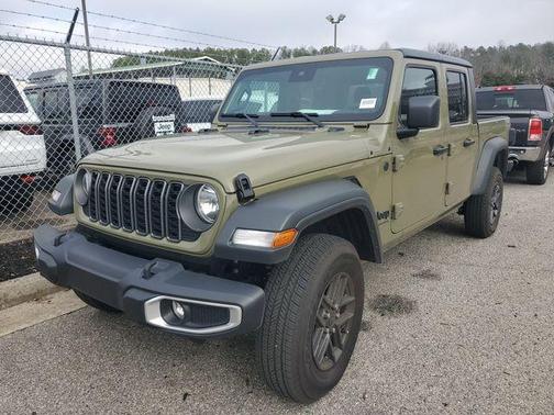 2025 Jeep Gladiator Sport