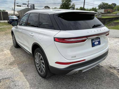 White Metallic 2024 Lincoln Corsair Reserve