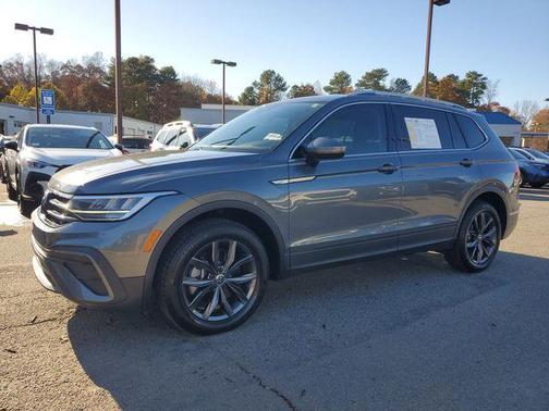 2023 Volkswagen Tiguan 2.0T SE