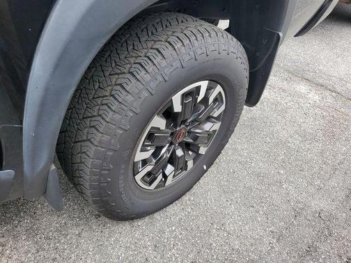2024 Nissan Frontier PRO-4X
