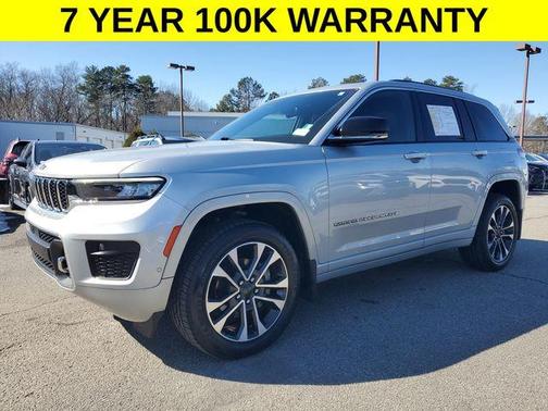 2022 Jeep Grand Cherokee Overland