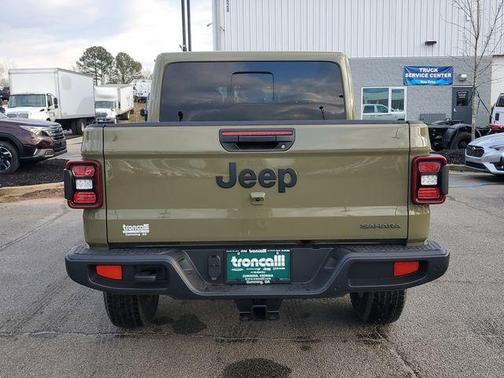 2026 Jeep Gladiator Sport