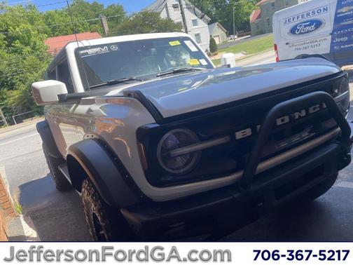 Oxford White 2023 Ford Bronco Outer Banks
