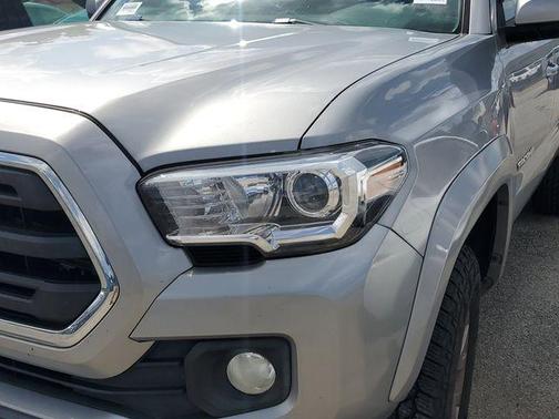 2018 Toyota Tacoma SR5