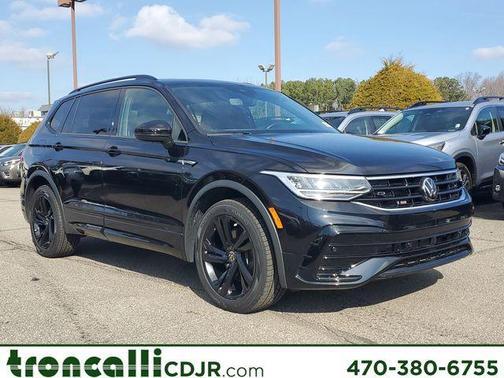 2024 Volkswagen Tiguan 2.0T SE R-Line Black