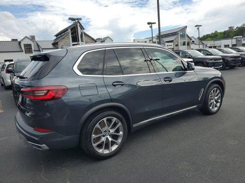 2022 BMW X5 sDrive40i