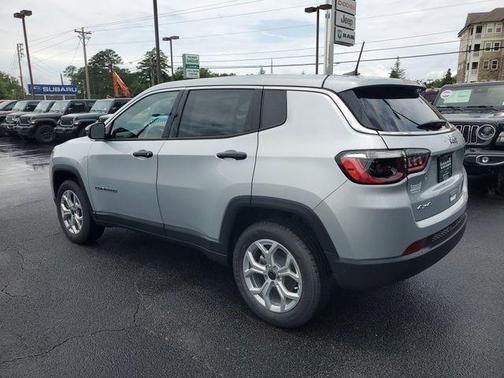2025 Jeep Compass Sport