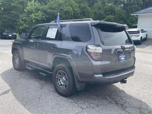 Magnetic Gray Metallic 2020 Toyota 4Runner Venture