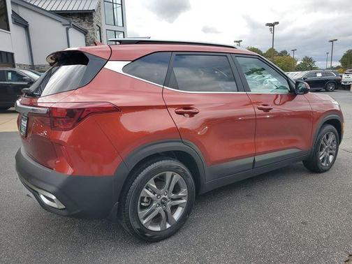 2021 Kia Seltos S