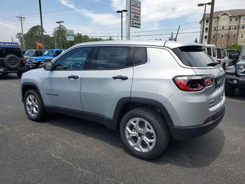 2025 Jeep Compass Sport