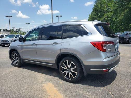 2019 Honda Pilot Touring 7-Passenger