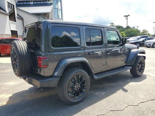 2025 Jeep Wrangler 4xe Sahara