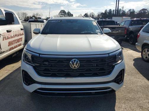 2024 Volkswagen Atlas Cross Sport 2.0T SEL Premium R-Line