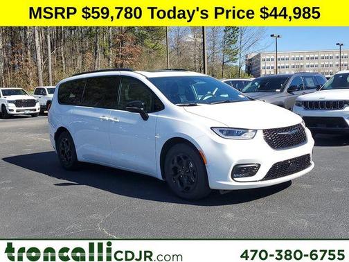 2025 Chrysler Pacifica Hybrid Select