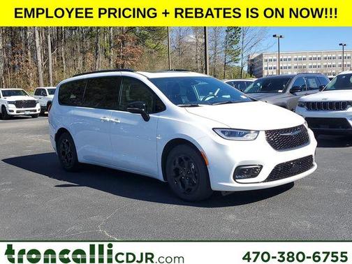 2025 Chrysler Pacifica Hybrid Select