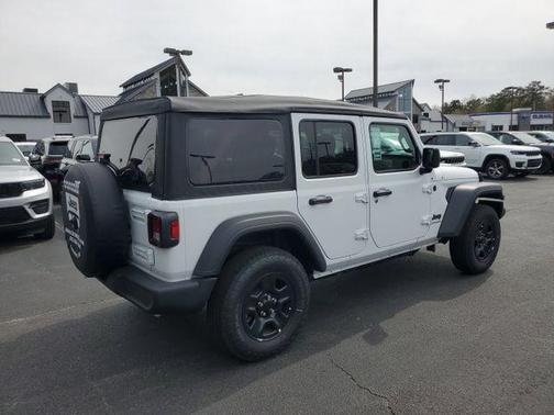 2025 Jeep Wrangler Sport