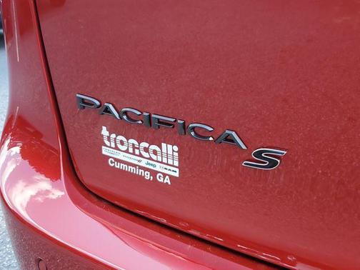 2025 Chrysler Pacifica Limited