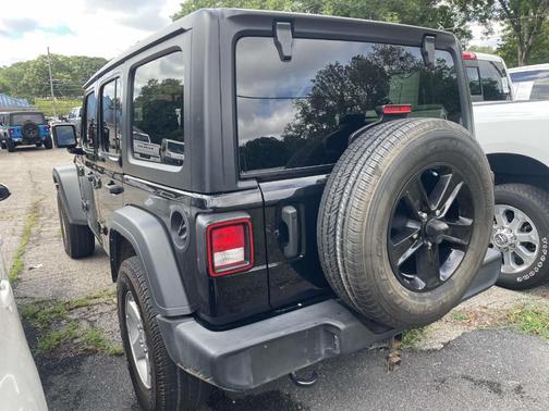 Black Clearcoat 2023 Jeep Wrangler Sport