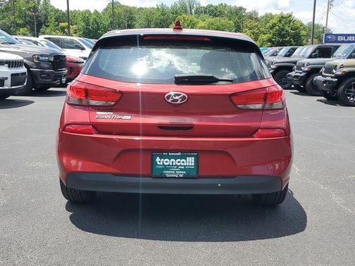 2018 Hyundai Elantra GT Base