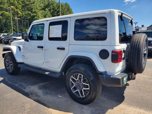 2024 Jeep Wrangler Sahara