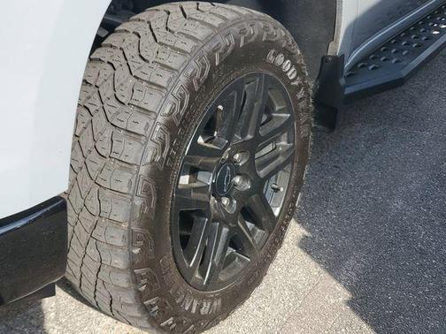 Slate Gray Metallic 2024 Chevrolet Silverado 1500 LT Trail Boss