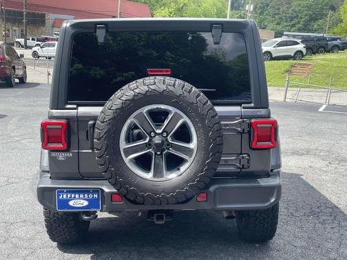 2020 Jeep Wrangler Unlimited Sahara