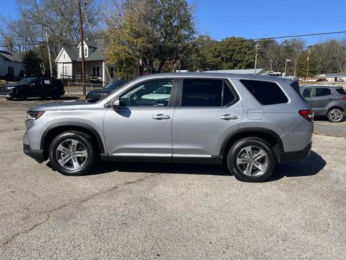 2023 Honda Pilot EX-L 8-Passenger