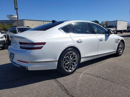 2023 Genesis G80 2.5T