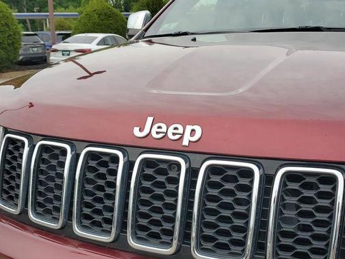 Velvet Red Pearlcoat 2022 Jeep Grand Cherokee WK Limited