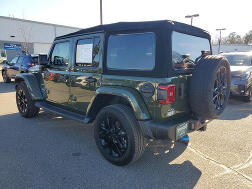2022 Jeep Wrangler Unlimited 4xe Sahara